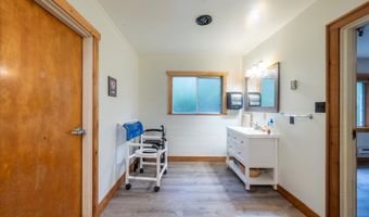 87326 MCTIMMONS Ln, Bandon, OR 97411