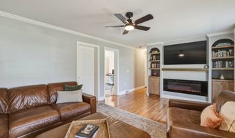 129 N Mountain Rd, Canton, CT 06019