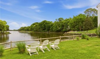 40 Web Ave 11, North Kingstown, RI 02852