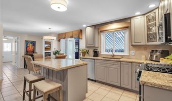 92 Dan Troy Dr, Amherst, NY 14221