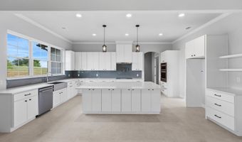 108 Bear Cat Ct, Alvord, TX 76225