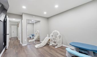 8314 TOBIN Rd T3, Annandale, VA 22003