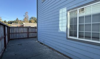 714 PIONEER Rd 1B, Brookings, OR 97415