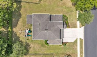 132 MAGNETA Loop, Auburndale, FL 33823