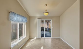 914 Oakmont Lp NE, Albany, OR 97322