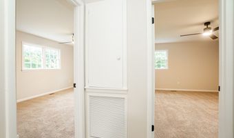 5000 Hill Rd, Albany, GA 31705