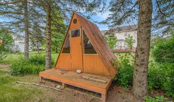 4871 S Ridgeside Cir, Ann Arbor, MI 48105
