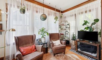1115 Douglas St, Alexandria, MN 56308