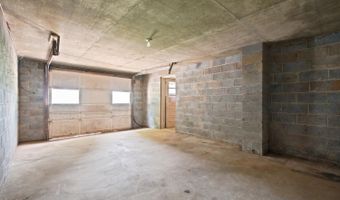 201 Frazier Rd, Altavista, VA 24517