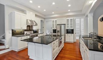 551 Olde Thompson Creek Rd, Apex, NC 27523