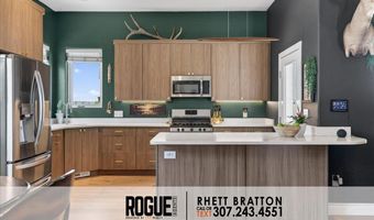 2938 Palmer Dr, Casper, WY 82601