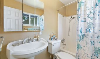 58-107 Mamao St, Haleiwa, HI 96712