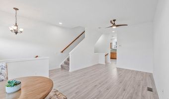 42746 TUNSTALL Ter, Ashburn, VA 20147