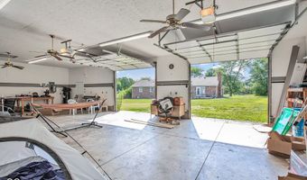 243 Plainview Dr, Avon, IN 46123
