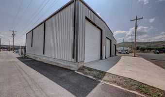 301 E Holland Ave, Alpine, TX 79830