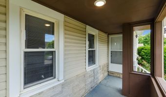 1176 Duxberry Ave, Columbus, OH 43211