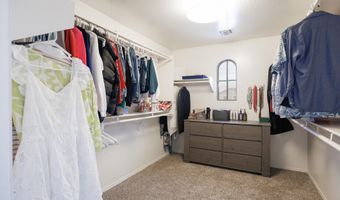 221 W Tahiti Dr, Casa Grande, AZ 85122