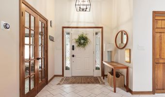417 MALLARD Dr, Basye, VA 22810