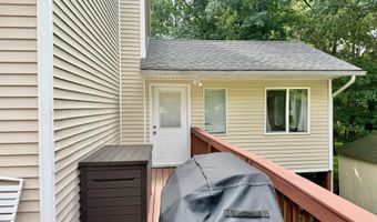 82 Tennyson Cir, Albrightsville, PA 18210