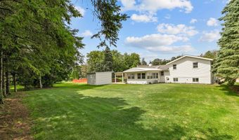1525 E JOHN St, Appleton, WI 54915