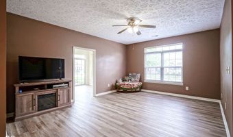 2511 Big Bear Ln 15, Indianapolis, IN 46217
