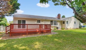 90 GREENVIEW Dr, Dover, DE 19901