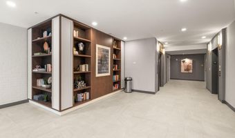 625 SLATERS Ln 401, Alexandria, VA 22314