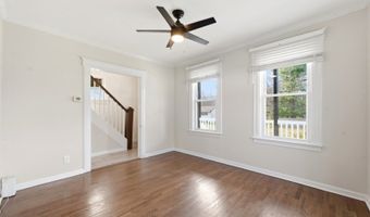 129 Willow Ave, Aberdeen Twp., NJ 07747