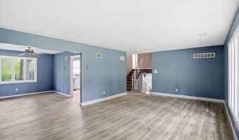 826 Yorkshire Rd, Anderson, IN 46012