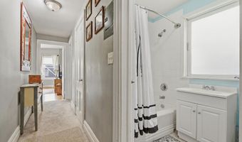 878-880 BROADWAY, Bayonne, NJ 07002