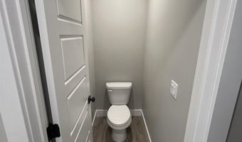 5590 Trueman St #D, Chubbuck, ID 83202