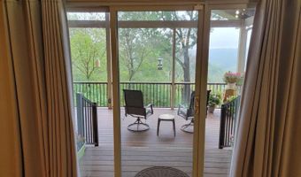 10458 Harmony Hills Dr, Aurora, IN 47001