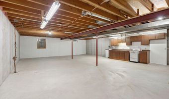 307 14th Pl NW, Austin, MN 55912