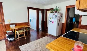 200 Market St, Warren, RI 02885