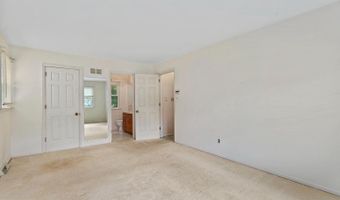 316 CARAVEL Dr, Bear, DE 19701