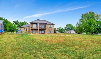 415 S Piper Ave, Ash Grove, MO 65604