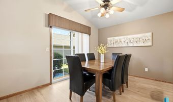 501 N Pasque Flower Trl, Brandon, SD 57005