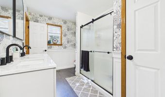 12418 Kelly Dr, Ashland, KY 41102