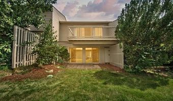 767 Skynob Dr, Ann Arbor, MI 48105