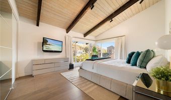 2522 Zorada Dr, Los Angeles, CA 90046