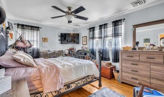 853 Spray Ave, Beachwood, NJ 08722