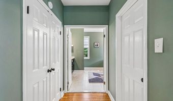 1044 GLENDEVON Dr, Ambler, PA 19002