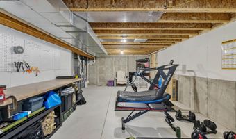 2944 Central Dr, Casper, WY 82604