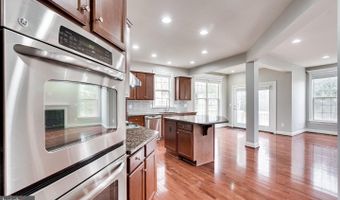 42695 MACAULEY Pl, Ashburn, VA 20148