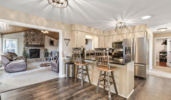 6517 County Rd 5 NW, Annandale, MN 55302