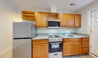 4230 6TH St SE, Washington, DC 20032