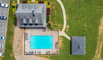 24 Castlemoor Loop, Adairsville, GA 30103