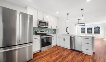 2604 Golden Valley Rd, Minneapolis, MN 55411
