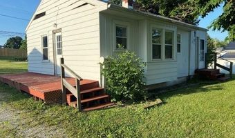 615 E South St, Albion, IN 46701