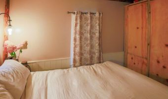 1312 Macintosh Hill Rd, Bethel, VT 05060